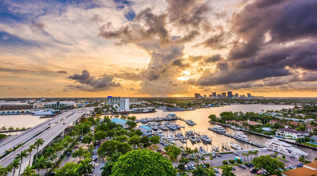 North Lauderdale