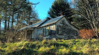 I have a lot of family that are from the mountains and I have heard many stories of what it was like in the "old days". This is the house that my grandfather grew up in. One of the main things that sticks out to me about this photo is the size of this home. My grandfather had 9 brothers and sisters and lived in this tiny house. This shows that family is a very important value to the Appalachian people. Because they all lived together until they were married, they were able to create unbreakable bonds. Another thing that I was thinking as I was looking at this house was that people in the "old days" worked hard for what they had yet they still were very poor. There are many houses that look very similar to this home in the back roads of small Appalachian towns. I believe that the older generation that was born and raised in the Appalachia region were much more simpler and family oriented than modern times. #appalachianechoes
