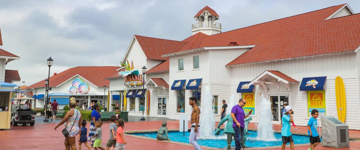 OD Pavilion Amusement Park which includes a fountain and street scenes