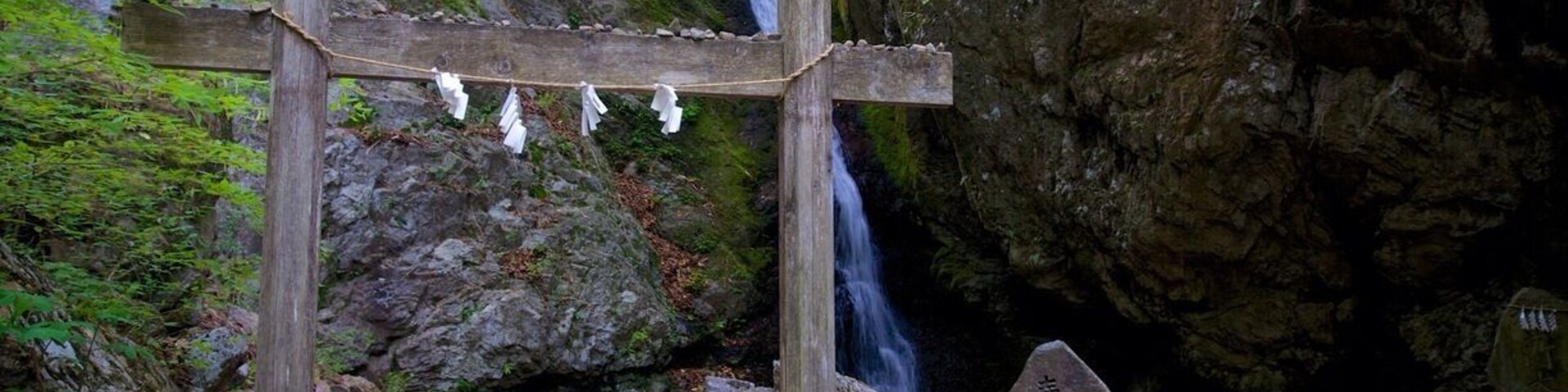 Okutama, Tokyo is 50km away from #Tokyo central 2hours by train. There are the rope way, lifts to assist you to climb top of the mount Otake, 1209m and along the path there are sacred place like this #waterfalls.