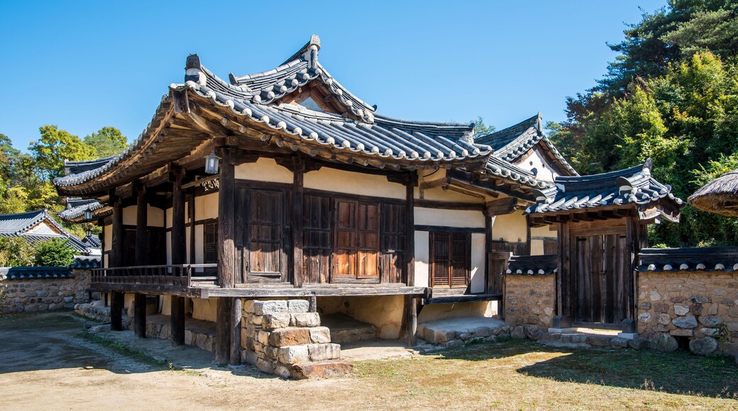 Youngju, Gyeongsangbuk-do, South Korea - Haeudang's Old House.