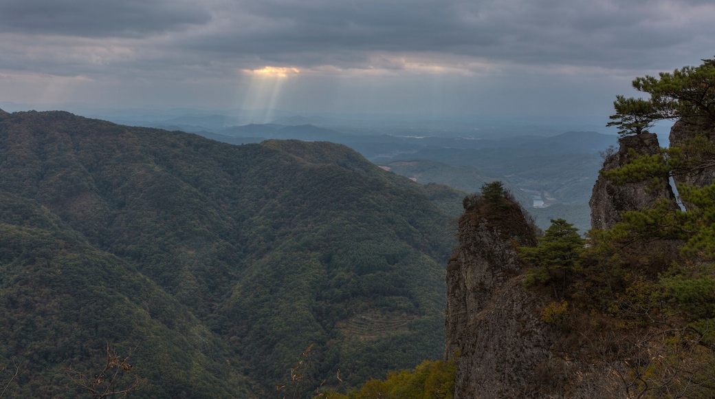 Montaña Cheongnyangsan
