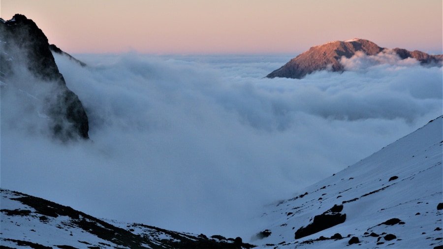 #LifeAtExpediaGroup the cloud continues to roll up the valley. Within a minute or so we were completely in the cloud and a fresh fall of snow greeted us in the morning.