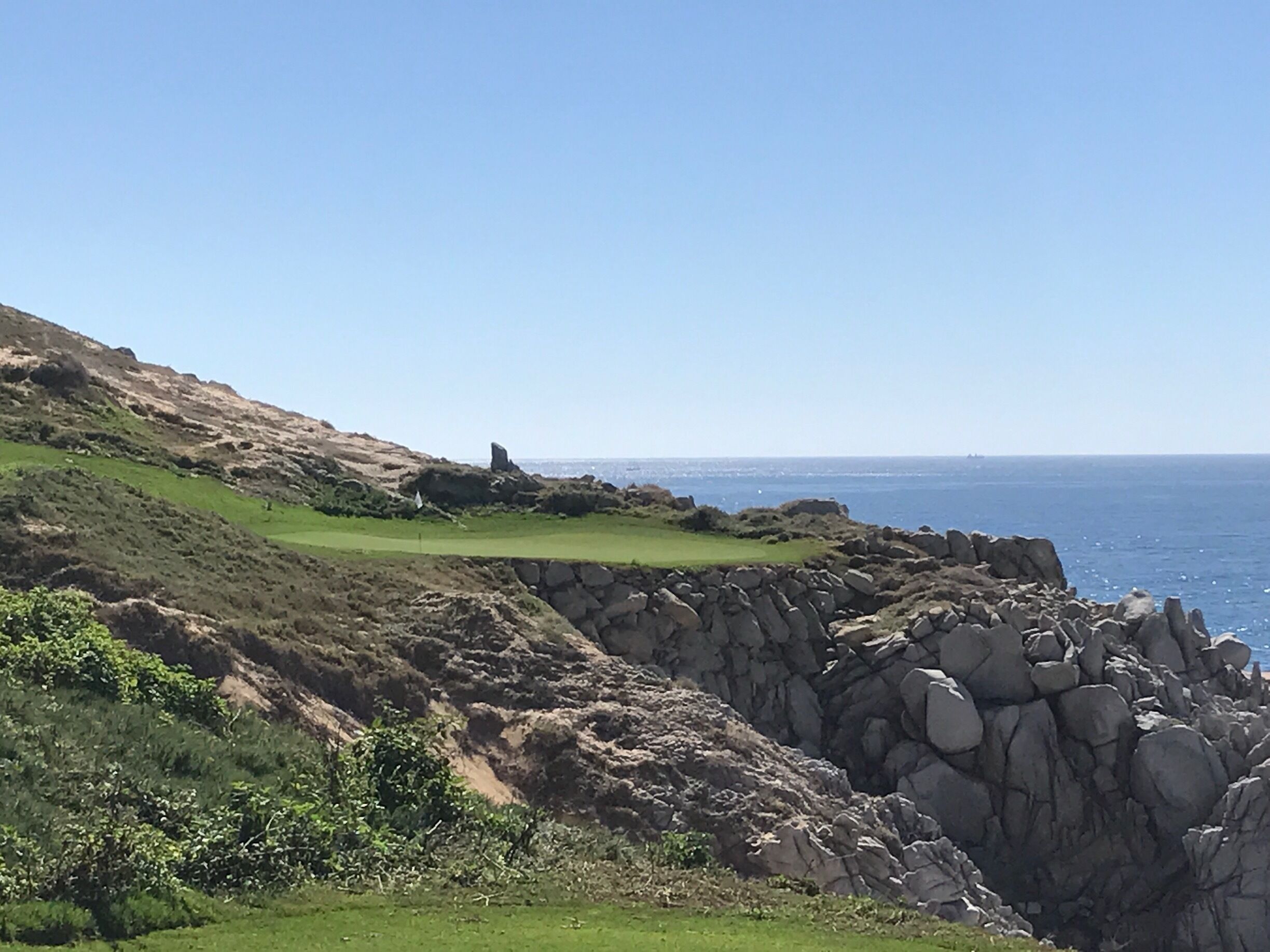 Par three on the back nine #13 #lifeatexpedia