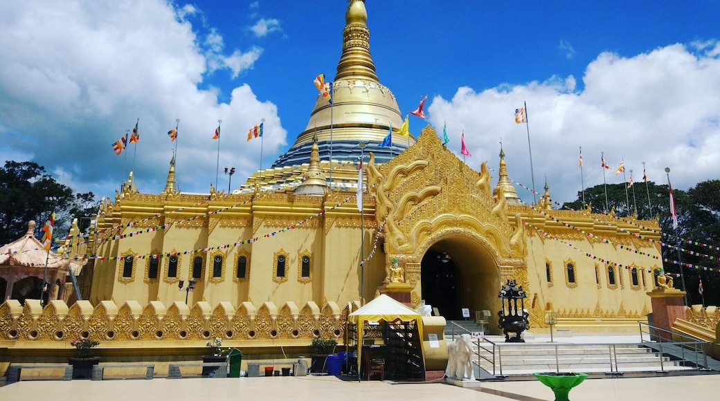 This replica of the Shwedagon Pagoda in Myanmar can be found just outside the town of Berastagi #instone