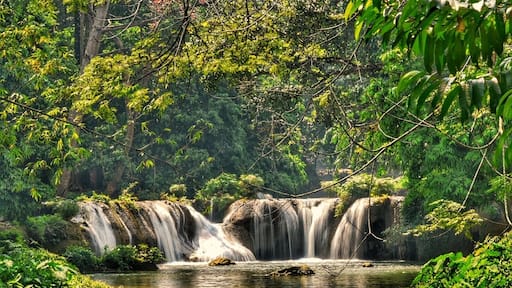 Jed Sao Noi Waterfall #LifeatExpedia