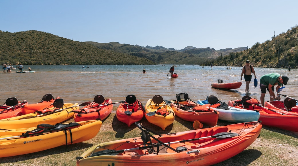 Saguaro Lake showing a lake or waterhole and heritage architecture