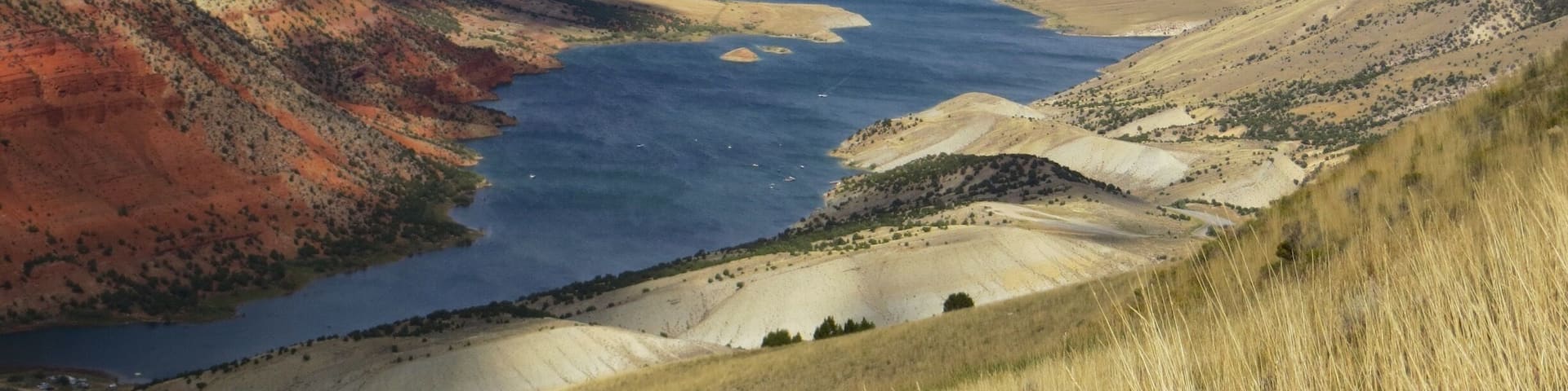 Great combination of colors at Flaming Gorge, UT.