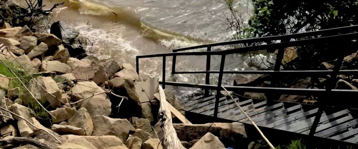 She’s receding - there’s a beautiful beach underneath - Oklahoma flooding 2019