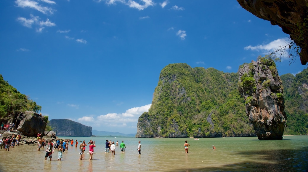 Khao Phing Kan showing island images, tropical scenes and general coastal views