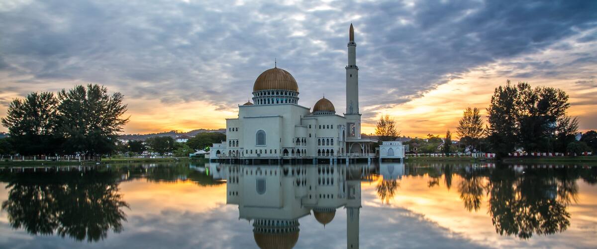 Floating Mosque of Puchong Perdana
