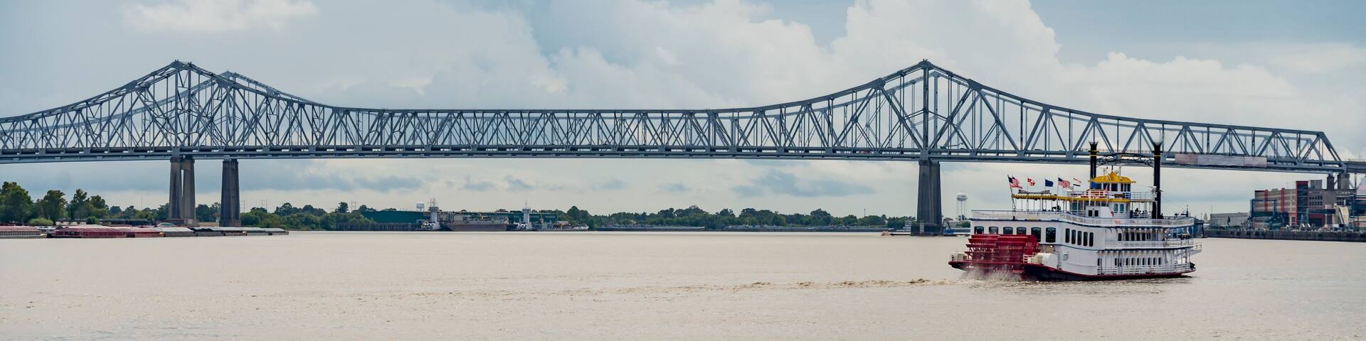 bridge over the Mississippi river