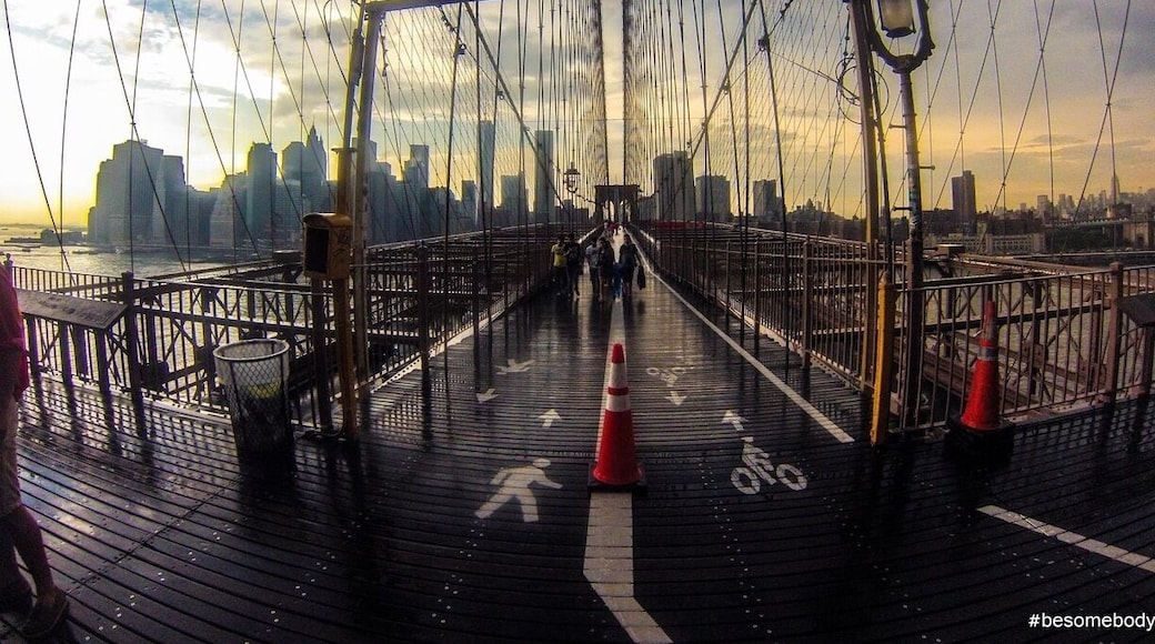 Just a really cool vie from this amazing iconic New York landmark.