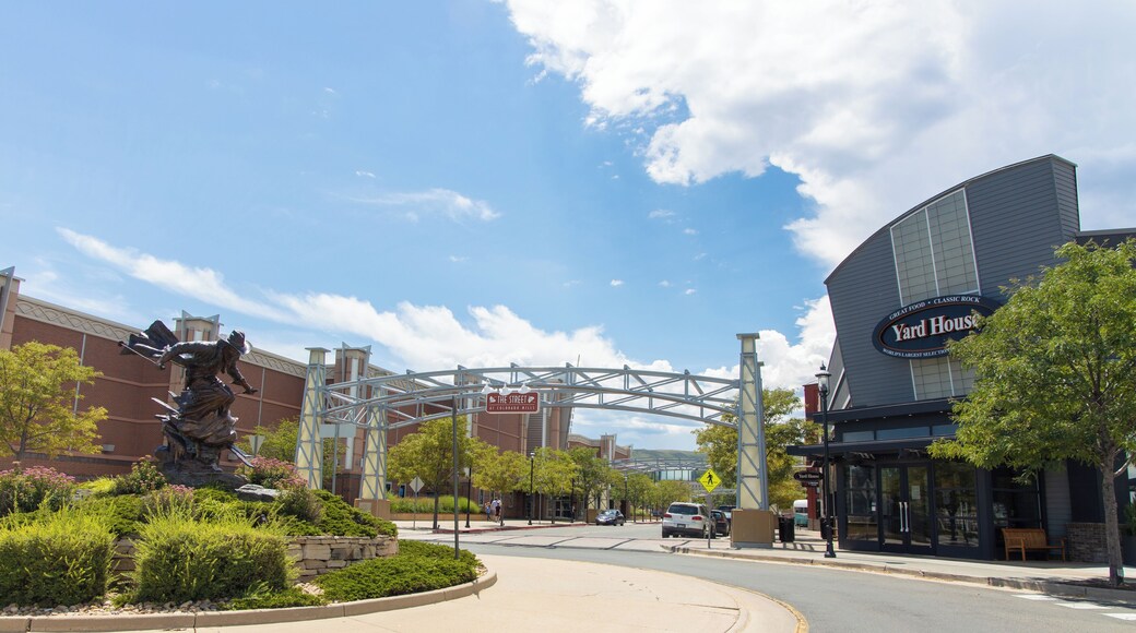 Denver_DenverWest_553248635074843162_08