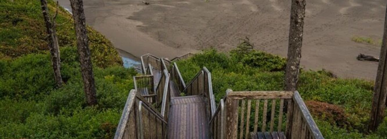 Did some family portraits in this area and I didn’t realize how pretty it was. I wish I could have explored it more!