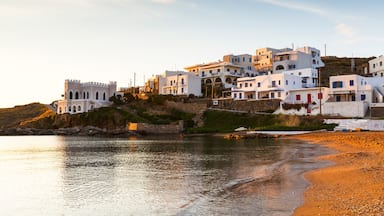 Loutra village on Kythnos island early in the morning.