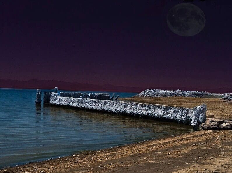 Bombay Beach ruins. Once a famous resort, now a beach made of bones! 