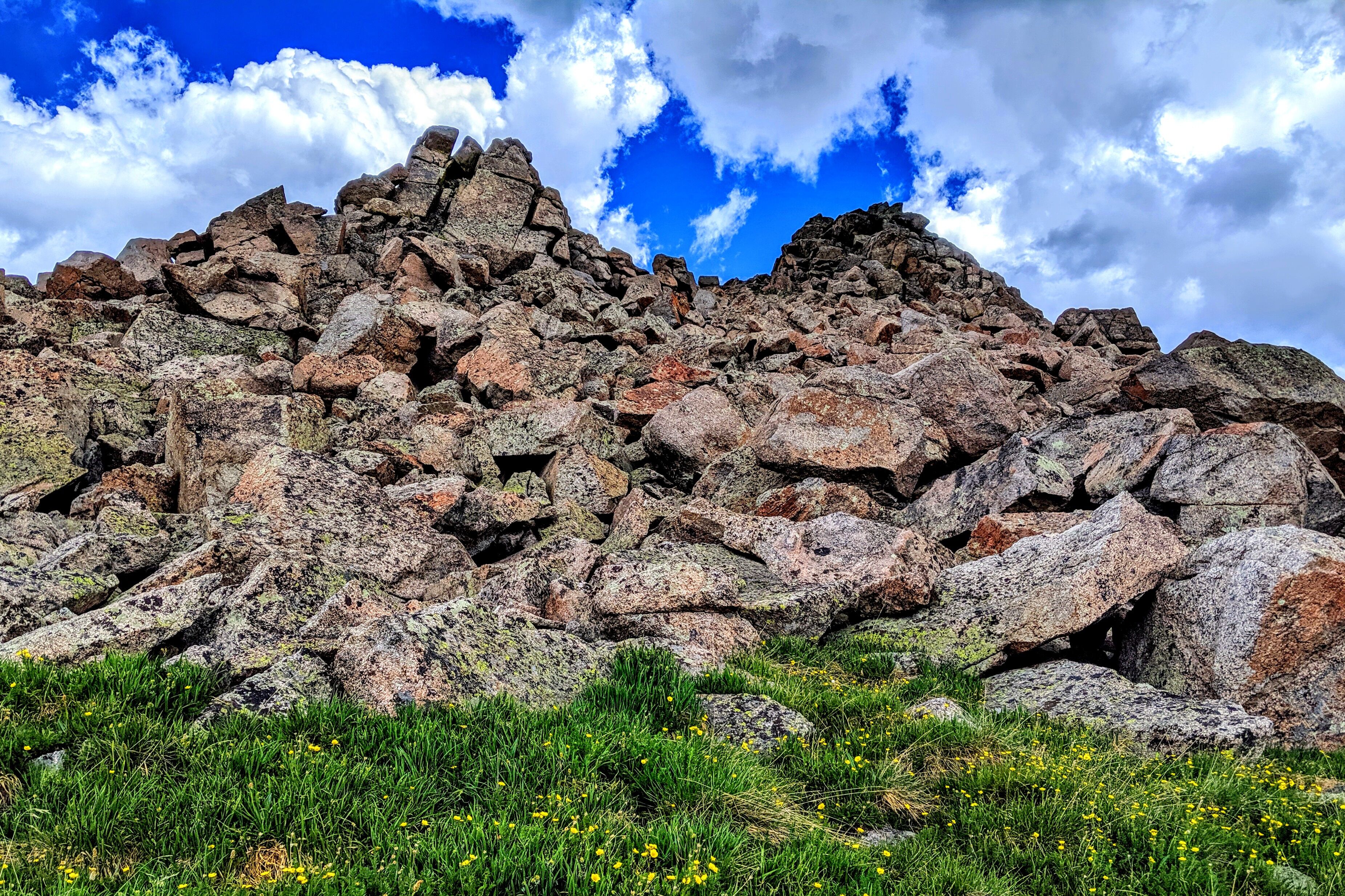 ||Pegmatite Points||
• 
Mount Evans Wilderness. Pike National Forest
•
≈8 miles round trip. Tanglewood Trail
•
#Adventure #Colorado #PegmatitePoints #TanglewoodTrail #PikeNationalForest #MountEvansWilderness #Hiking #Exploring #RockyMountains #ColoradoNative #Landscape #ColoradoLandscape #Nature #Photography