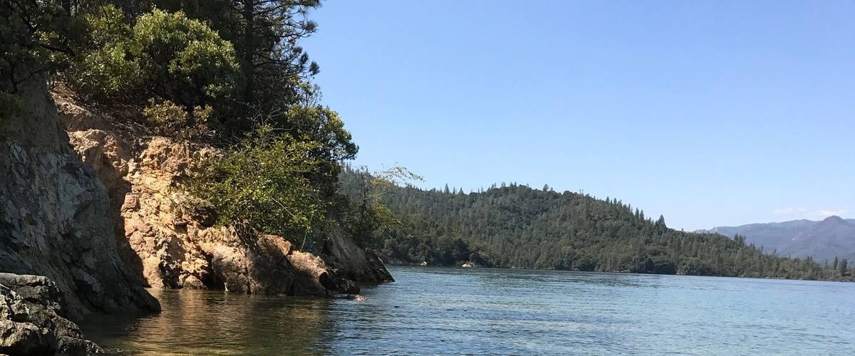 The water is dreamy and there is very little traffic on the lake or the road right behind me. I just unpacked my fold up chair and I was ready