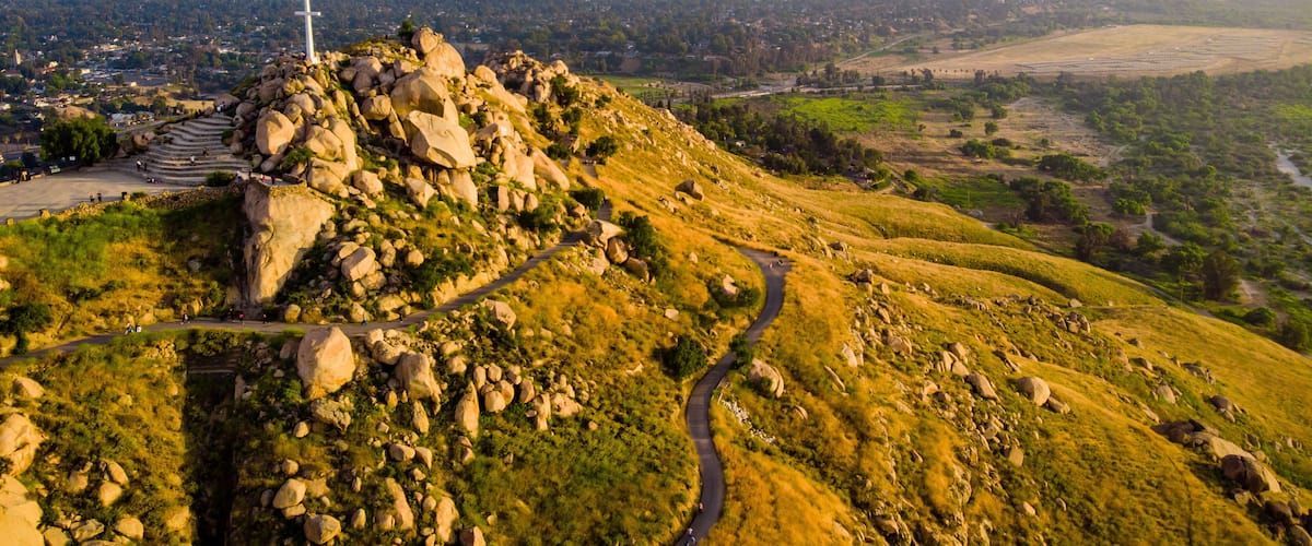 The hiking trail up to the fRubidoux mountain and the summit cross in riverside city, California, USA