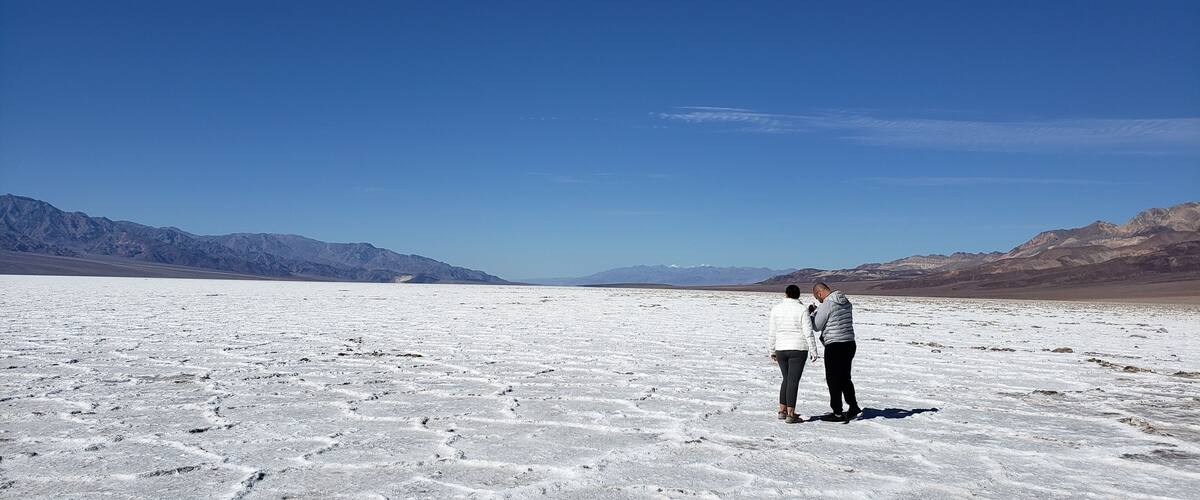 Just a few hours away from glittering casinos, Death Valley gives you a glimpse into the real landscape. The middle of no where.
Here, at Badwater Basin, you're at the lowest point in North America. Salt flats, devoid of any living creature... Mountains extending forward and upward... Even the sounds are different.
#middleofnowhere #lifeatexpediagroup #travel #badwaterbasin #deathvalley