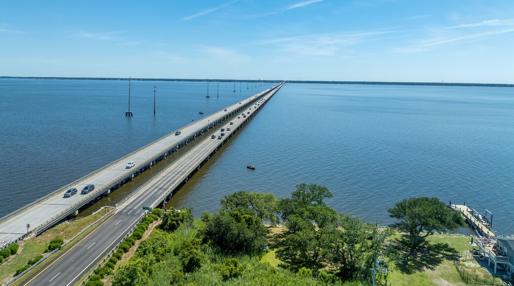 Aerial view of Wright Brothers Memorial bridge,spanning the Currituck Sound, between Point Harbor, in Currituck County, and Kitty Hawk, in Dare County