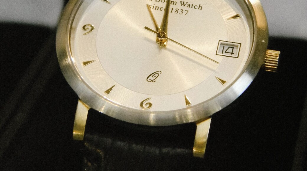 We recommend visiting the Anne Frank House, Amsterdam. We also recommend visiting the Corrie Ten Boom House, Haarlem. The Ten Boom family used their home as a hiding place for Jewish people and resistance members. Casper, the father, opened a watch shop at the bottom level in 1837. Long story short, only Corrie, Casper's daughter, survived. The Ten Boom story is a powerful story of hope. And with 643 reviews on TripAdvisor and a 4.5 🌟 rating, we aren't alone in recommending this experience. ⛤