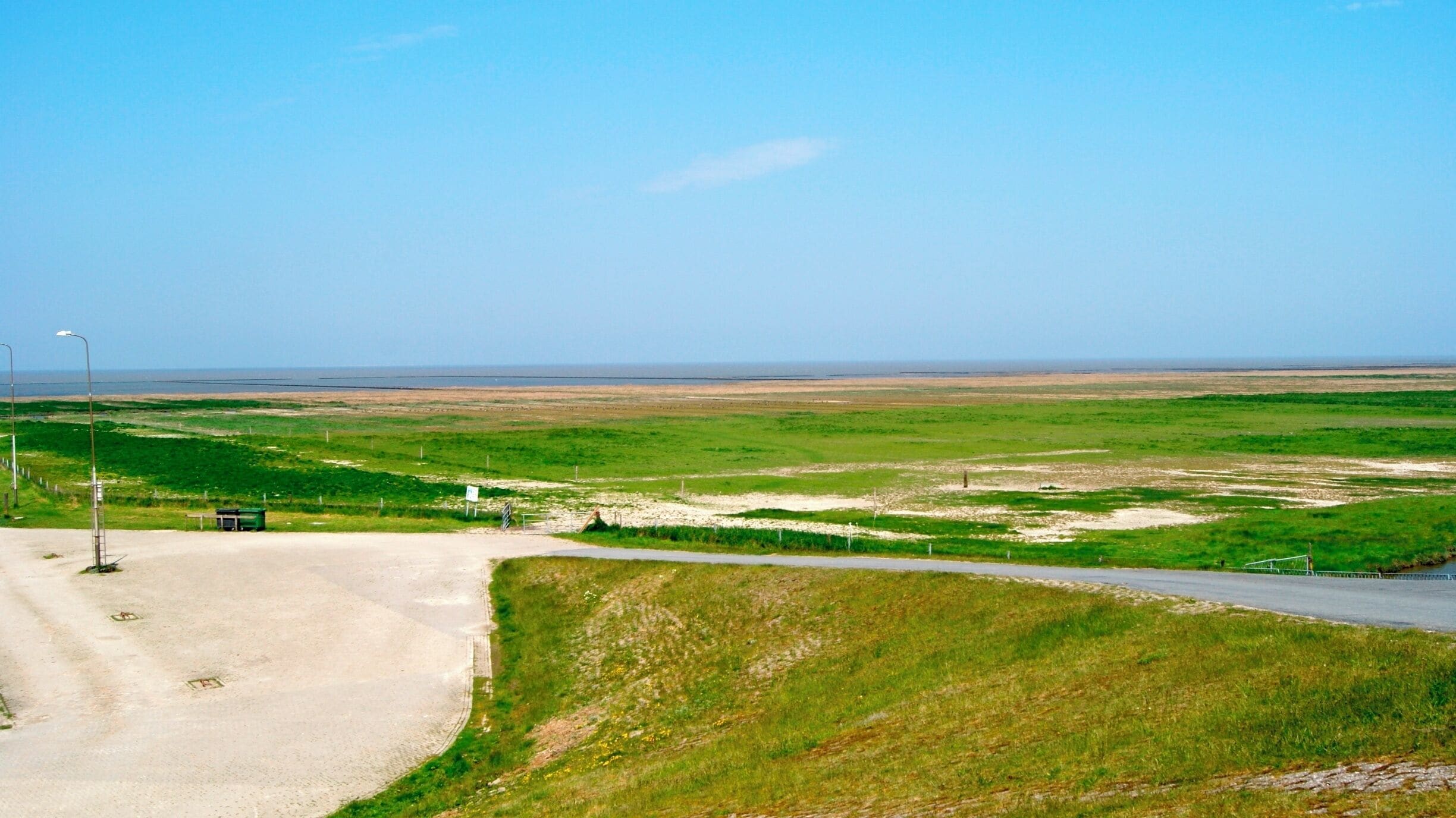 Noordpolderzijl, Kwelders

An area of coastal grassland that is regularly flooded by seawater.