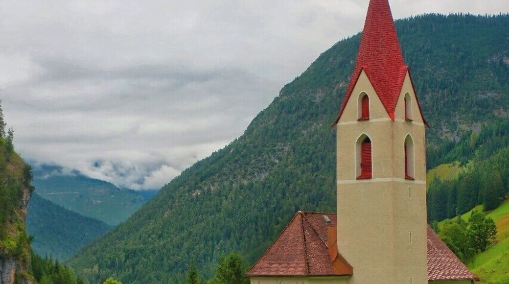 July 2015
Church of St. John the Baptist
The Catholic church dedicated to St. John the Baptist in the village of Gramais built in 1824-33.
Gramais is a tiny village with some 50 people just below the north side of Lechtal Alps in Tirol, Austria. It was founded in 14th century and its name origin is from latin Graminosa or Grumoso which means grass-rich.
Gramais is located in altitude of 1.327 meters and is connected with the Lech river valley (alt. ca. 1.000 m) in north with a 8 km long mountain road. It is a great starting point for hiking or trekking in Lechtal Alps.