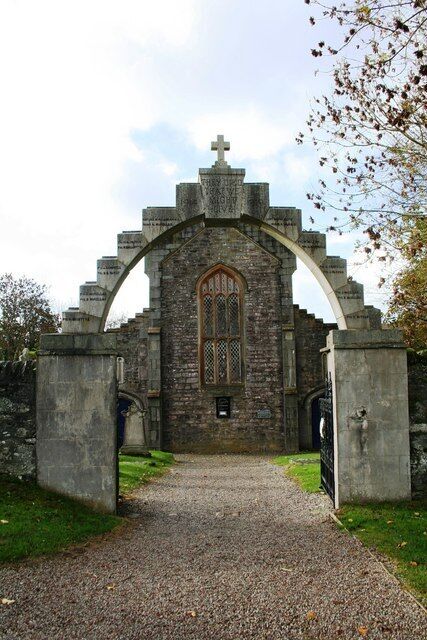 Kilmartin War Memorial Least we should forget.Harder to do than most places, Kilmartin worshippers pass underneath the arch bearing the names of the fallen.