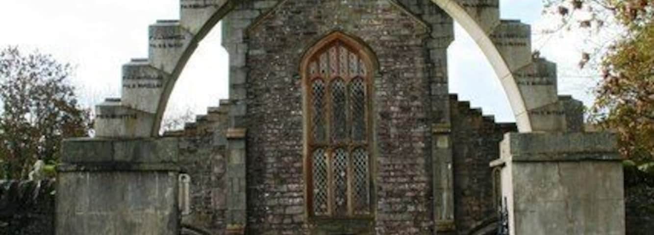 Kilmartin War Memorial Least we should forget.Harder to do than most places, Kilmartin worshippers pass underneath the arch bearing the names of the fallen.