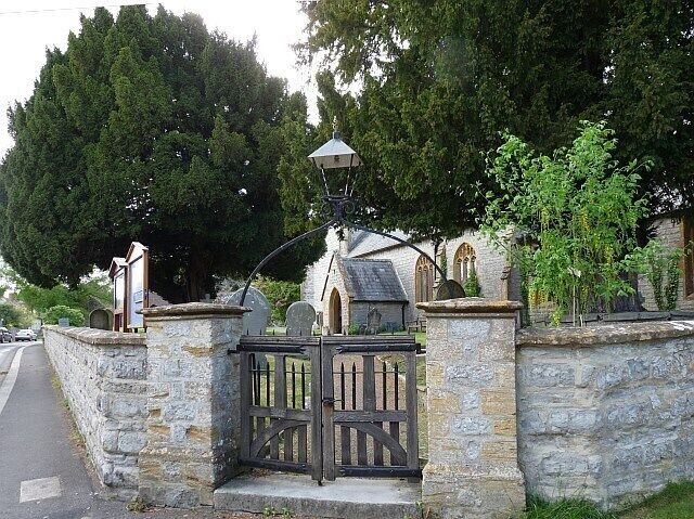 Churchyard gate, Drayton The two yew trees, which are mentioned in the Doomsday Book, are said to be among the oldest in the diocese.