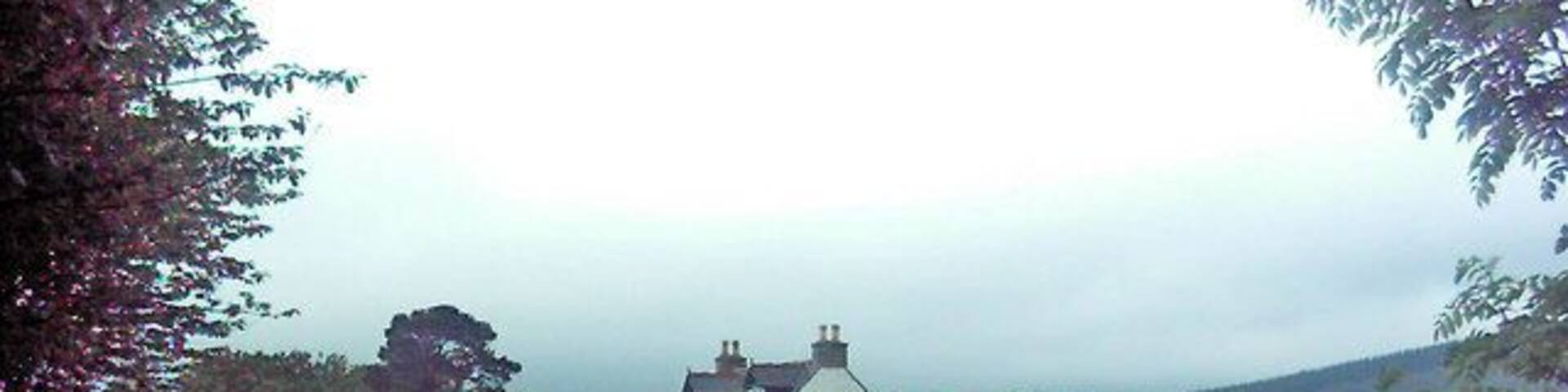 Prospect Hill Farm Road Prospect Hill Farm is part of Whitehouse estate seen here from the estate road to the farm.