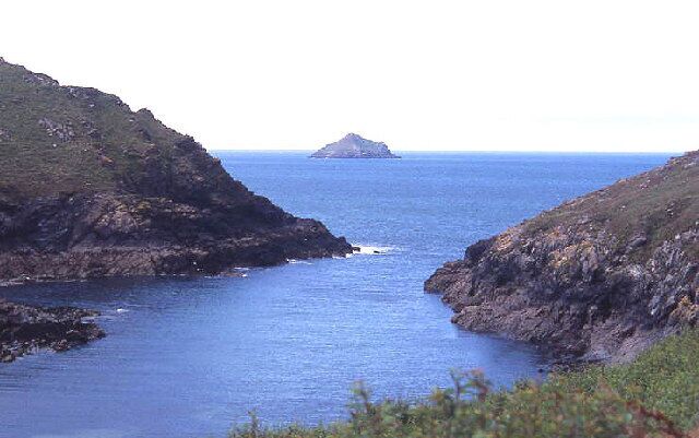 Entrance to Port Quin with The Mouls beyond.