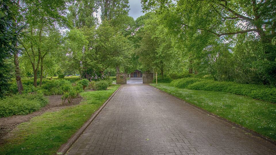 A part of Mülheim an der Ruhr - graveyard