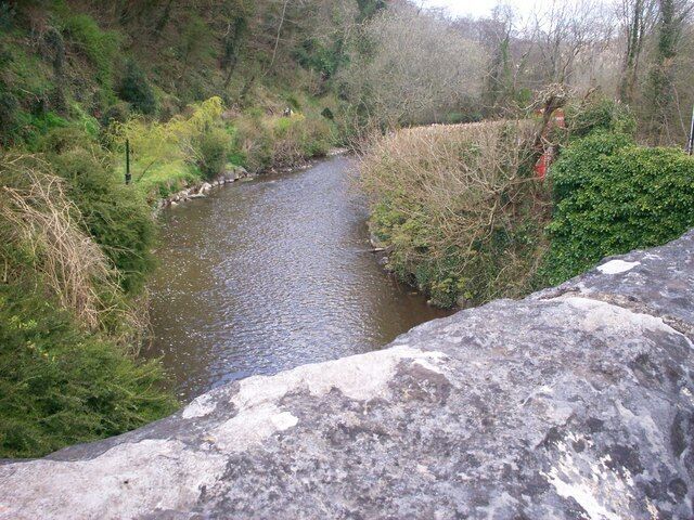 River Taf, Login, Whitland Looking from bridge - you can just see the phonebox on the right.