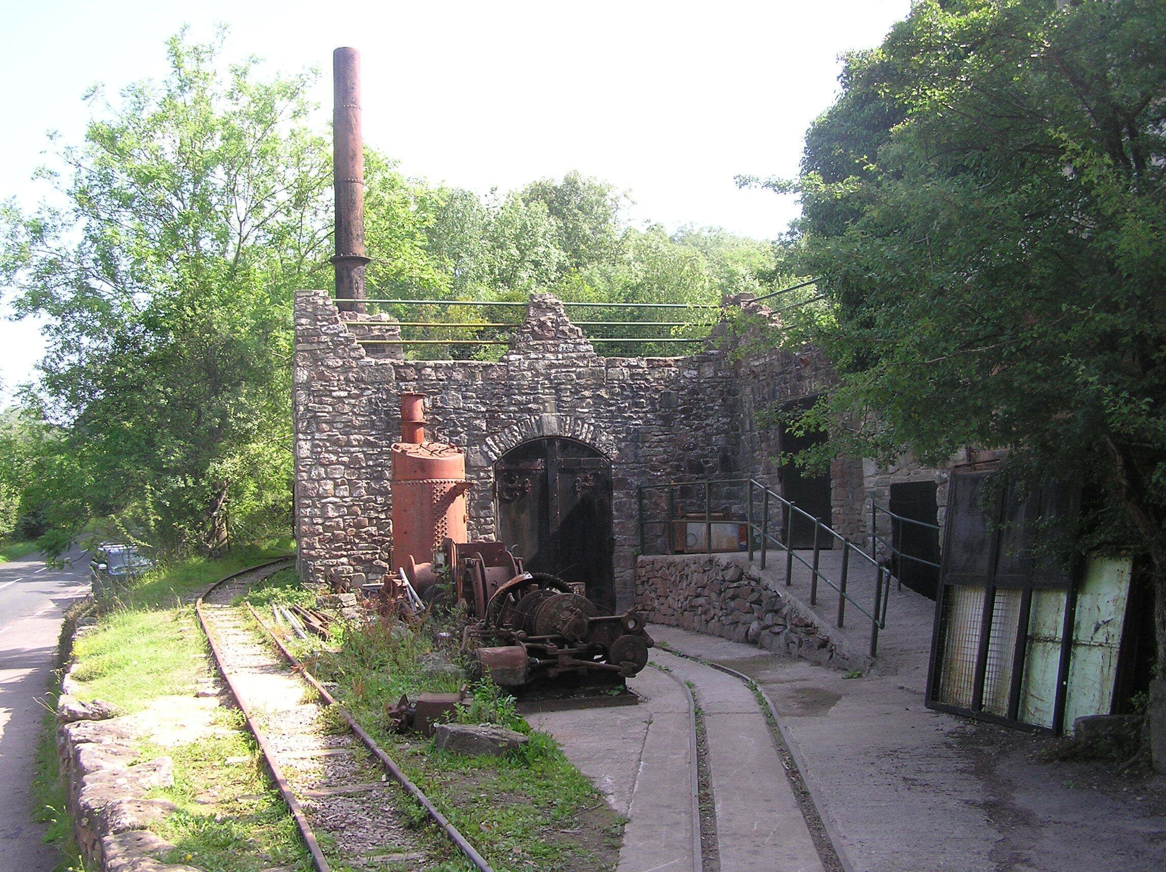 Tracks passing and into Clearwell Caves - July 2011