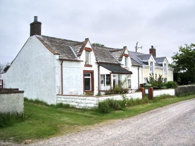 Creek Cottage and Marsh Cottage Last two houses before Grune Point