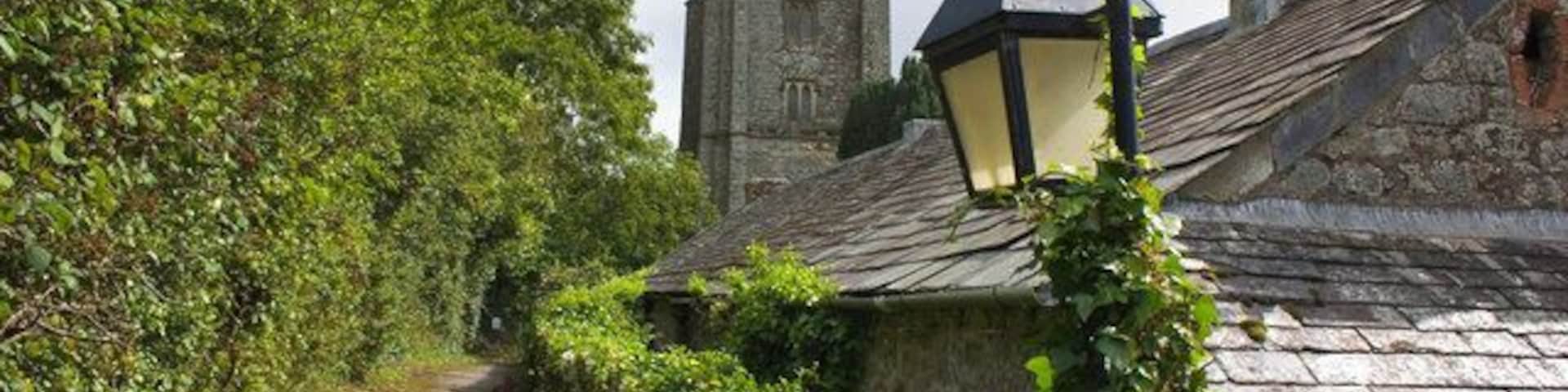 St. James the Great Church, St. Kew