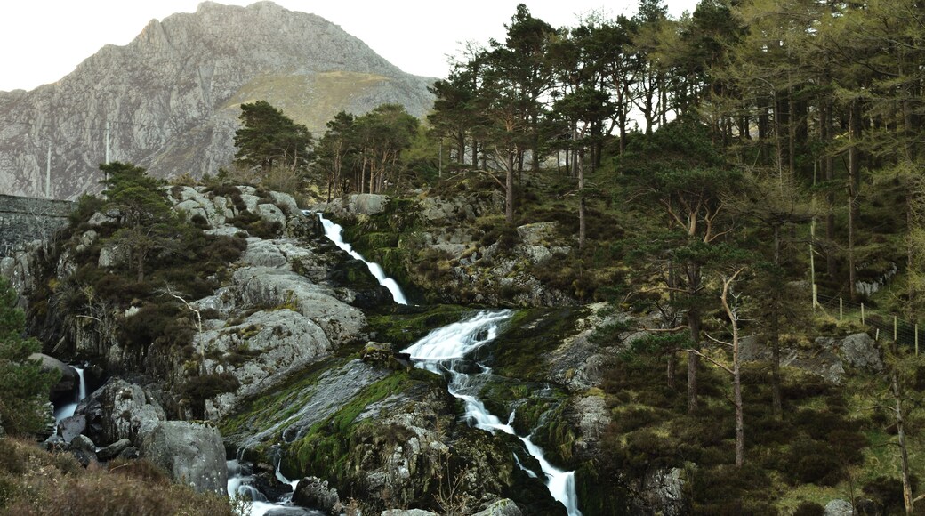 These water falls are right next to the road opposite Llyn Ogwen lake.. I'm not that happy with this image but this was my first ever photo taken on my DSLR.. just for that reason I love it..
