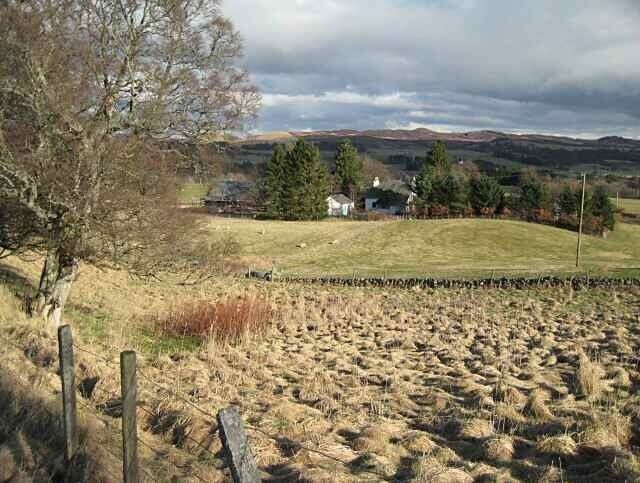 Looking over Strathardle The low late afternoon sun picks out every detail of the landscape. The end of a great day in the hills.