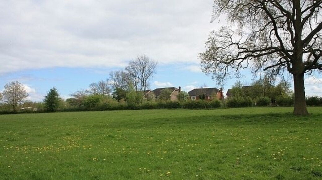 Modern development, Canon Frome A small housing estate around older farm buildings marked on the maps as "The Barn". Viewed from the footpath from Canon Frome church.