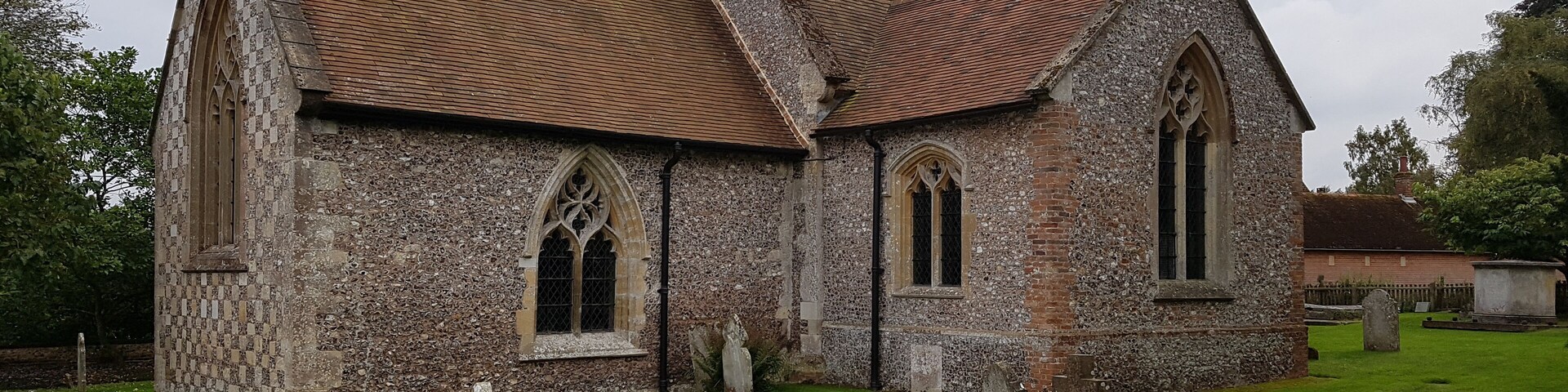 Holy Trinity Church Wikidata has entry Q17539537 with data related to this item.