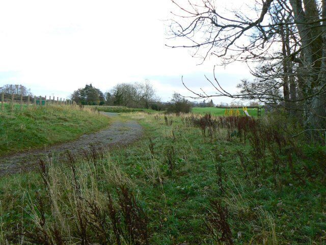 Track near Terregles Looking east from near Terregles church.