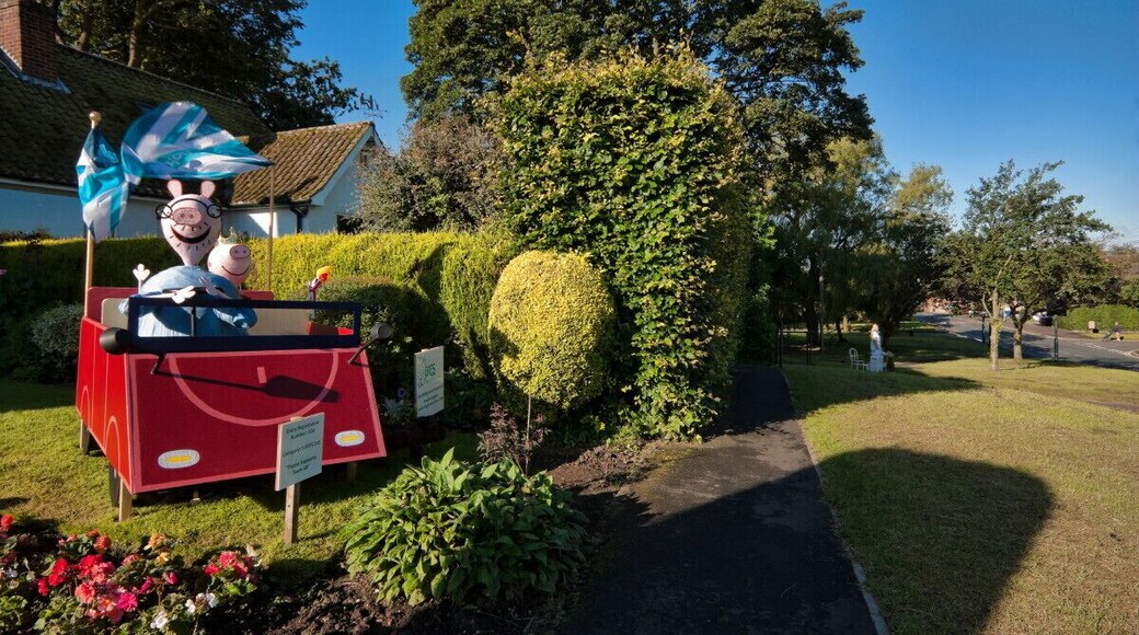 Skidby Scarecrows 2012