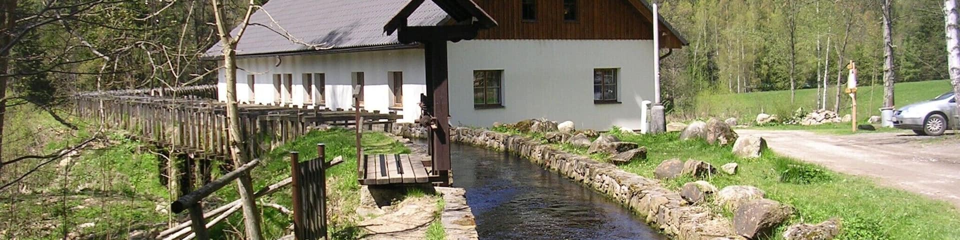 náhon Čeňkovy pily