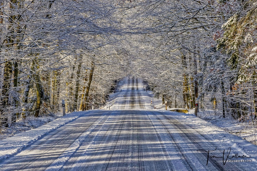 Driving around in this beautiful Country. Join my private Photo tour through Czechia. www.timvollmer.de