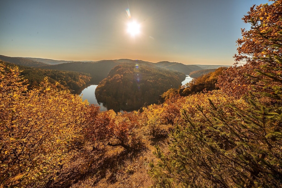 Have you ever heard Vltava (The Moldau), a symphonic poem written by Bedřich Smetana? This walk will let you see the landscape which inspired him to compose such an amazing piece of music. And although the landscape has changed a little bit from the Smetana times (he probably wouldn’t like the hydropower dams), it’s still beautiful. And in some parts, wild too.
One of the most beautiful views of the Vltava River can be seen from the place called Maj which you can find above the former Svatojánské currents, only a few dozen kilometers from Prague. The river turns into a horseshoe shape here, thus creating a virtually fascinating natural scenery. The outlook is situated on a rock towering high above the winding river Vltava, which flows through a deep rocky canyon between the cities of Slapy and Stechovice.
A few facts:
- Maj viewpoint is one of the most famous in the Czech Republic
- Smetana viewpoint is very close and also provide stunning views
- Teletin village is around 45 min. from Prague by car, free parking
- in case you don´t have a car: the bus leaves from Smichov station (be careful about the departure from Teletin, I think there are only 2 buses per day or something like that)
When the weather is bad, this walk can be slippery and somewhat dangerous, please do take care on the cliffs and use common sense! If you feel it might be too dangerous, it probably is!
#autumn #fallroadtrip #czechrepublic #golden #europe #river #amazingview #outdoors #hiking