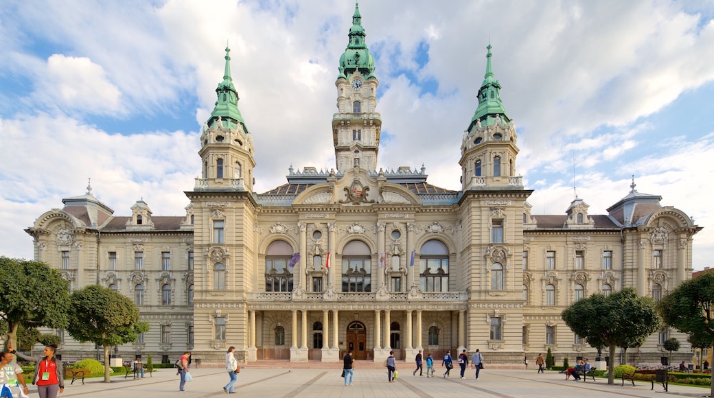 ジュール どの含み 行政建造物, 広場 と 遺跡