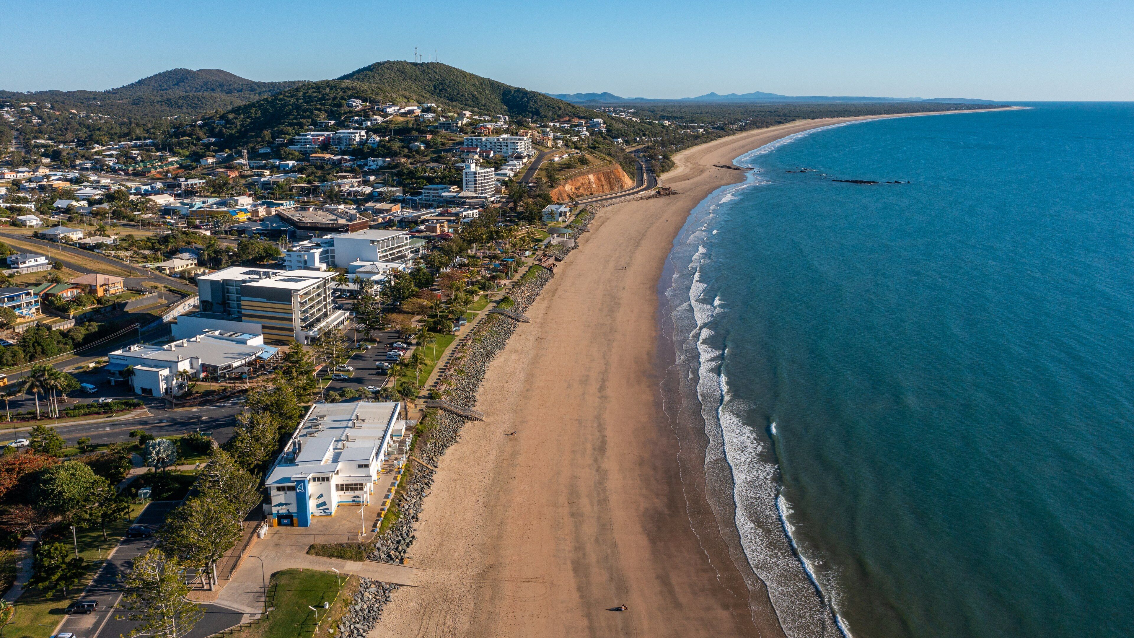 Yeppoon Beach showing landscape views, general coastal views and a beach